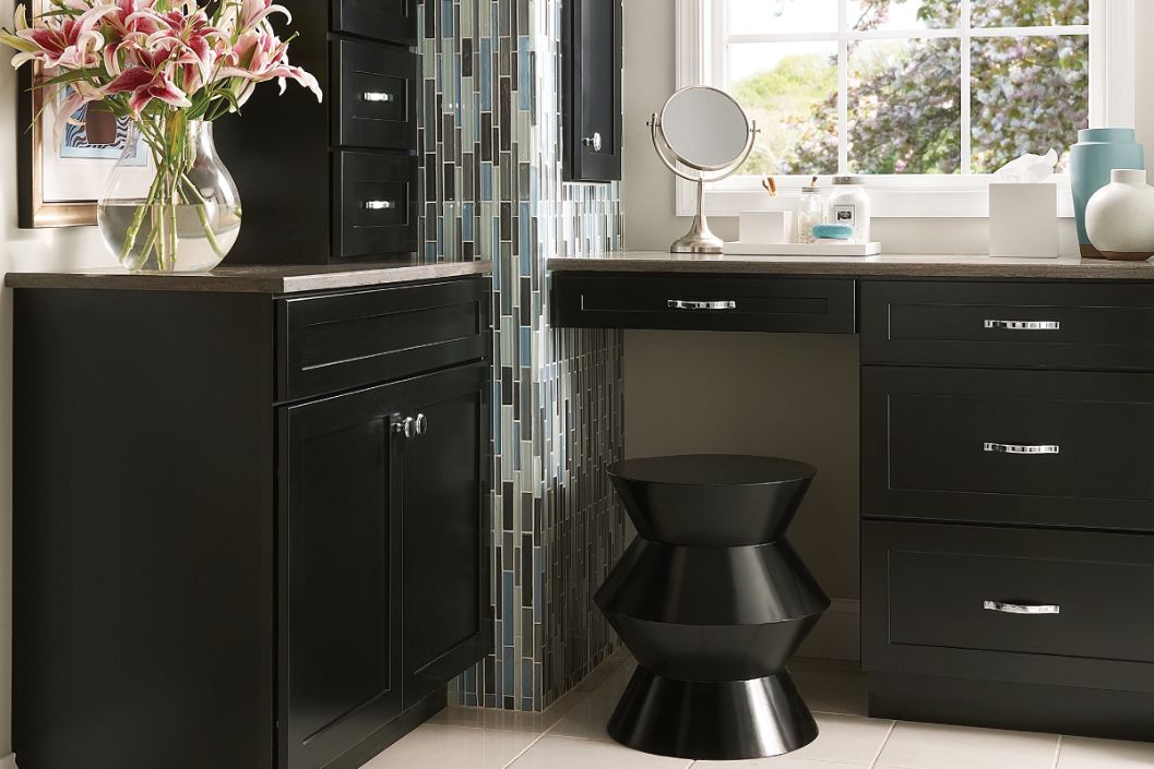 Custom Bathroom Remodel and Storage Ideas – KraftMaid - KraftMaid