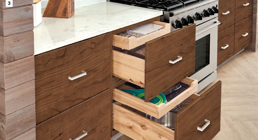 KraftMaid - Deep Drawer Combination